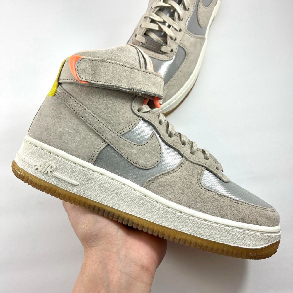 Nike Air Force 1 High silver sneakers
* size 6 womens